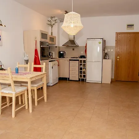 Appartement Joy In Top Center With Parking